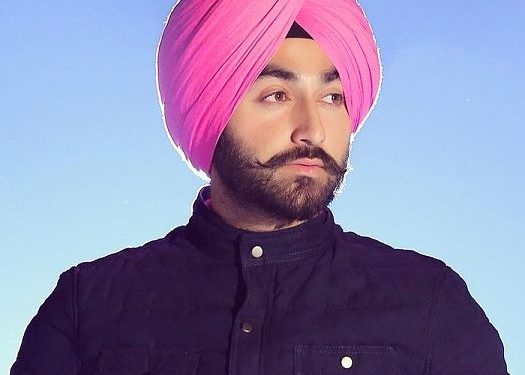 Gurpinder Panag उम्र परिवार गर्लफ्रेंड Biography in Hindi Gurpinder Panag