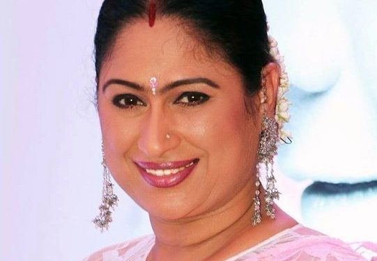 Harshada Khanvilkar Bigg Boss Marathi उम्र पति परिवार Biography in Harshada Khanvilkar