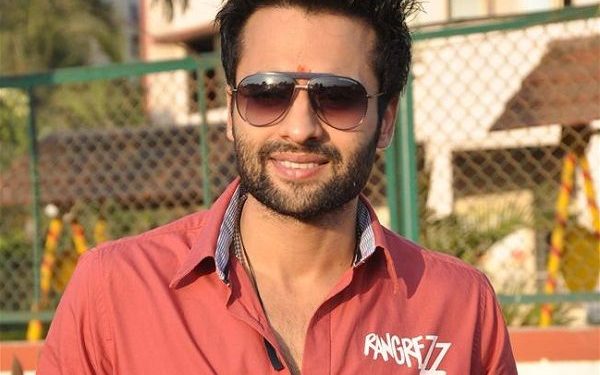 Jackky Bhagnani हाइट उम्र गर्लफ्रेंड पत्नी परिवार Biography in Hindi Jackky Bhagnani