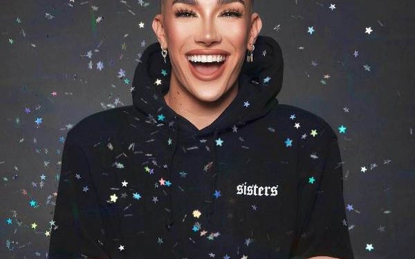 James Charles हाइट उम्र बॉयफ्रेंड परिवार Biography in Hindi James Charles
