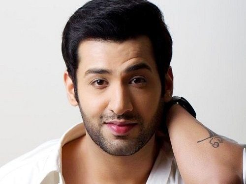 Kanan Malhotra हाइट Weight उम्र गर्लफ्रेंड पत्नी Biography in Hindi Kanan Malhotra