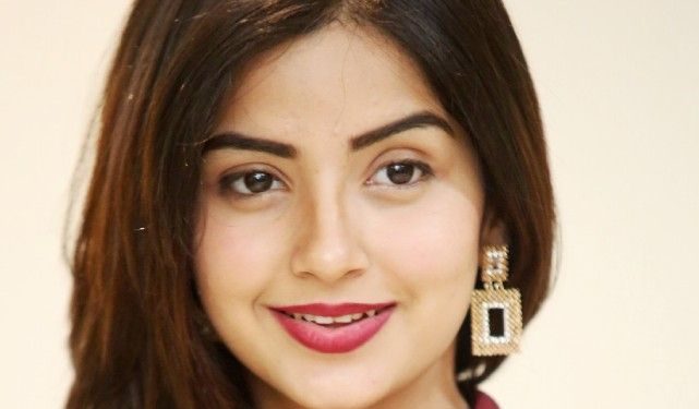 Kashmira Pardeshi उम्र हाइट बॉयफ्रेंड परिवार Biography in Hindi Kashmira Pardeshi