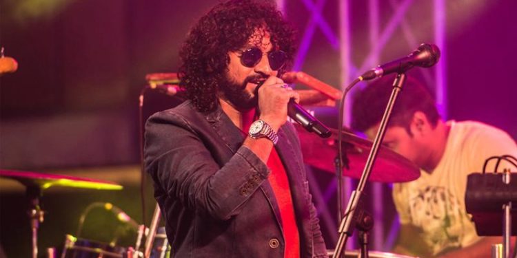 Keerthi Sagathia उम्र हाइट पत्नी परिवार Biography in Hindi Keerthi Sagathia Age, Height, Wife, Family, Biography & More