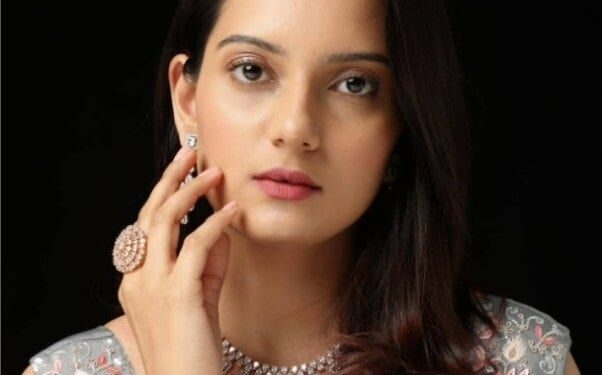 Khushbu Patel हाइट उम्र पति परिवार Biography in Hindi Khushbu Patel