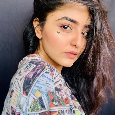 Kinjal Dhamecha हाइट उम्र बॉयफ्रेंड परिवार Biography in Hindi Kinjal Dhamecha