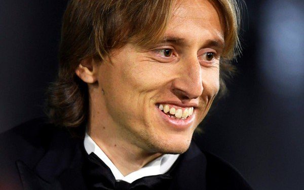 Luka Modric हाइट Weight उम्र पत्नी बच्चे परिवार Biography in Luka Modric