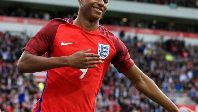 Marcus Rashford हाइट Weight उम्र Biography परिवार गर्लफ्रेंड Facts in Marcus Rashford
