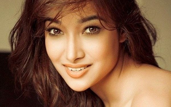 Nalini Negi Actress हाइट Weight उम्र Affairs Biography in Hindi Nalini Negi