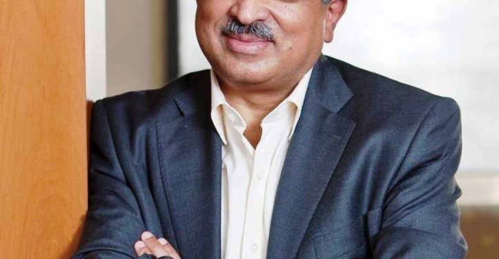 Nandan Nilekani उम्र पत्नी परिवार Caste Biography Salary Facts in Nandan Nilekani