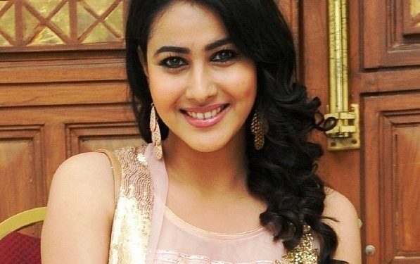 Panchi Bora हाइट Weight उम्र पति परिवार Biography in Hindi Panchi Bora