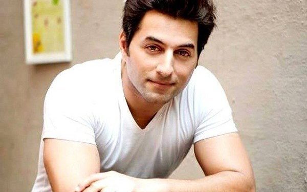 Paras Sharrma Actor हाइट Weight उम्र गर्लफ्रेंड Biography in Hindi Paras Sharrma