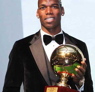 Paul Pogba हाइट Weight उम्र Biography Affairs in Hindi Paul Pogba with the Golden Boy Award