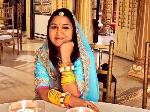 Rajnigandha Shekhawat Singer Wiki उम्र पति परिवार Biography in Hindi Rajnigandha Shekhawat