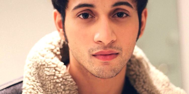 Rohit Saraf उम्र गर्लफ्रेंड परिवार Biography in Hindi Rohit Saraf