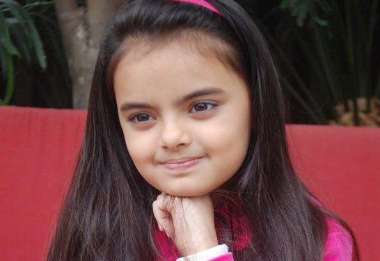 Ruhanika Dhawan उम्र परिवार Biography in Hindi Ruhanika Dhawan