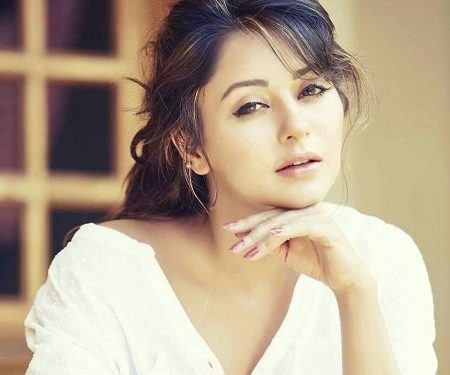 Rupali Sood Punjabi Model हाइट Weight उम्र Affairs Biography in Rupali Sood