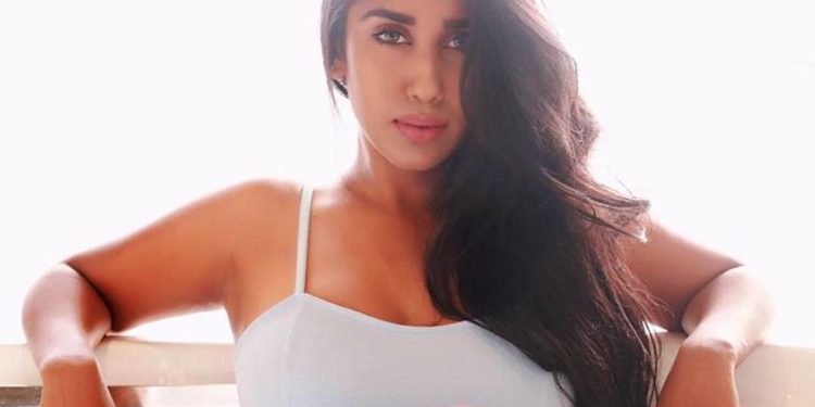 Scarlett Rose उम्र बॉयफ्रेंड परिवार Biography in Hindi Scarlett Rose