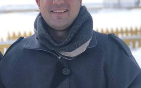 Shah Faesal IAS उम्र पत्नी परिवार Biography in Hindi Shah Faesal