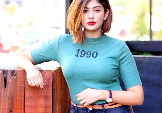 Shanice Shrestha हाइट उम्र बॉयफ्रेंड पति परिवार Biography in Hindi Shanice Shrestha