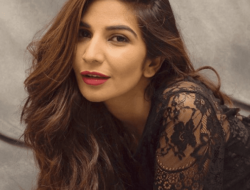 Shruti Yogi Actress हाइट Weight उम्र बॉयफ्रेंड Biography in Hindi Shruti Yogi