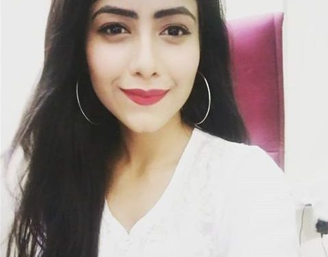 Shubhanshi Raghuwanshi हाइट उम्र बॉयफ्रेंड परिवार Biography in Hindi Shubhanshi Raghuwanshi