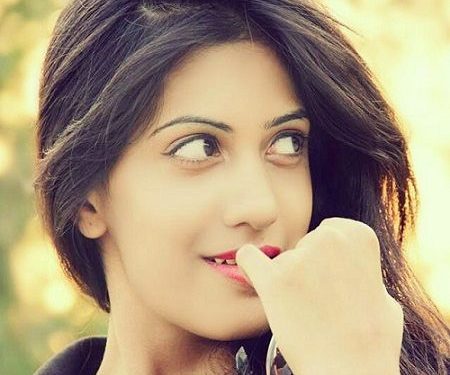 Simran Sehgal Singer हाइट Weight उम्र Affairs Biography in Hindi Simran Sehgal