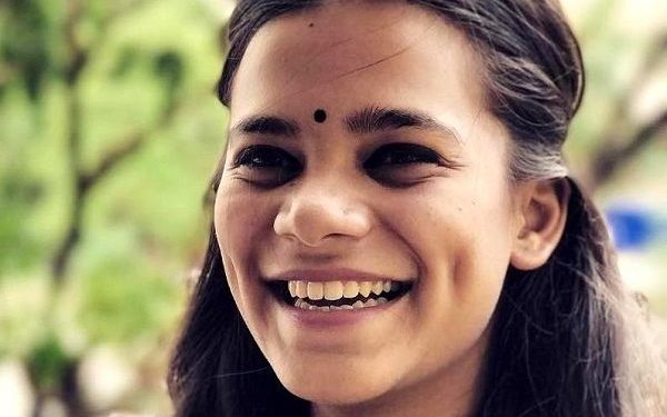 Srishti Shrivastava उम्र परिवार बॉयफ्रेंड Biography in Hindi Srishti Shrivastava