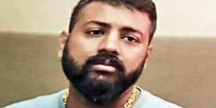 Sukesh Chandrasekhar उम्र पत्नी गर्लफ्रेंड परिवार Biography in Hindi Sukesh Chandrasekhar