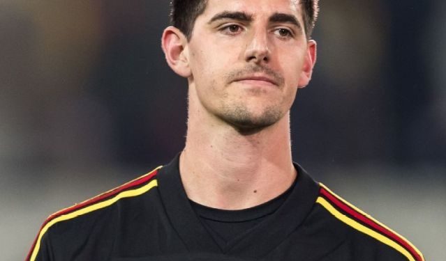 Thibaut Courtois हाइट Weight उम्र Biography परिवार Affairs in Hindi Thibaut Courtois