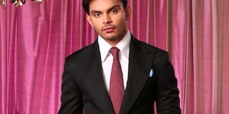 Veer Pahariya उम्र गर्लफ्रेंड पत्नी परिवार Biography in Hindi Veer Pahariya