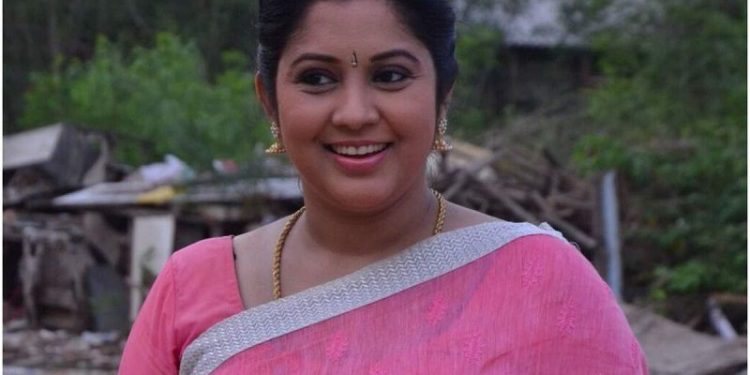 Vijayalakshmi उम्र हाइट Suicide पति परिवार Biography in Hindi Vijayalakshmi