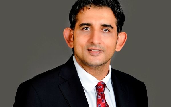 Vikas Thapar Namita Thapars पति हाइट उम्र परिवार Biography in Vikas Thapar