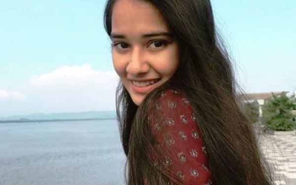 Virti Vaghani उम्र हाइट बॉयफ्रेंड परिवार Biography in Hindi Virti Vaghani